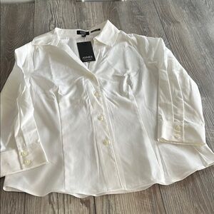 Jones New York White Button-Up Blouse